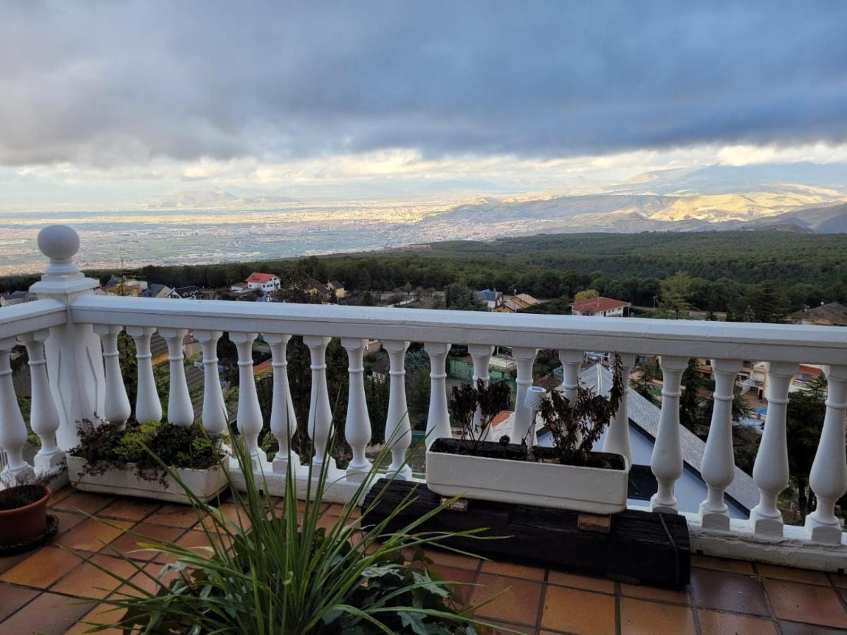 Hotel El Balcon De Las Nieves ลาซูเบีย ภายนอก รูปภาพ