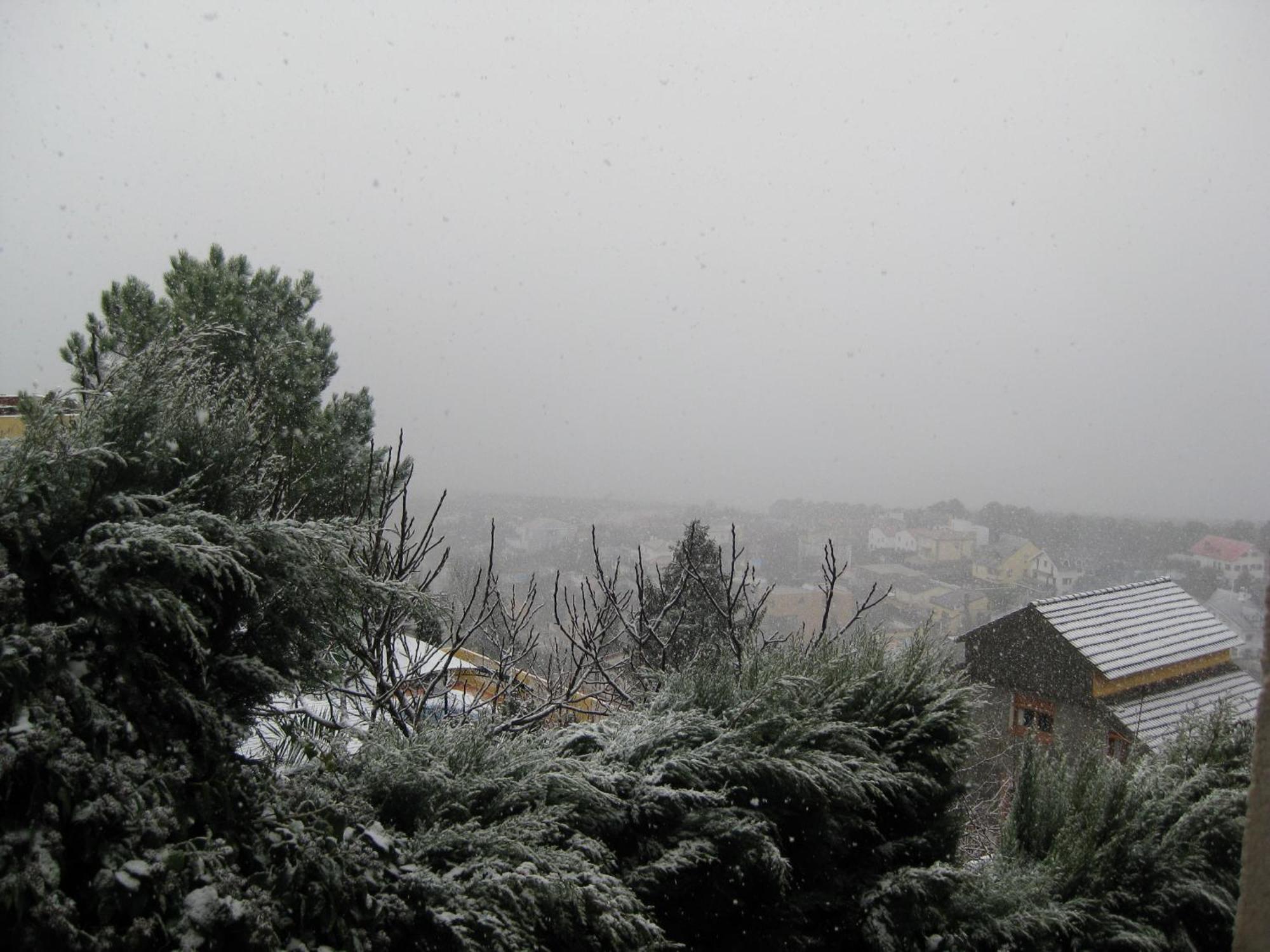 Hotel El Balcon De Las Nieves ลาซูเบีย ภายนอก รูปภาพ