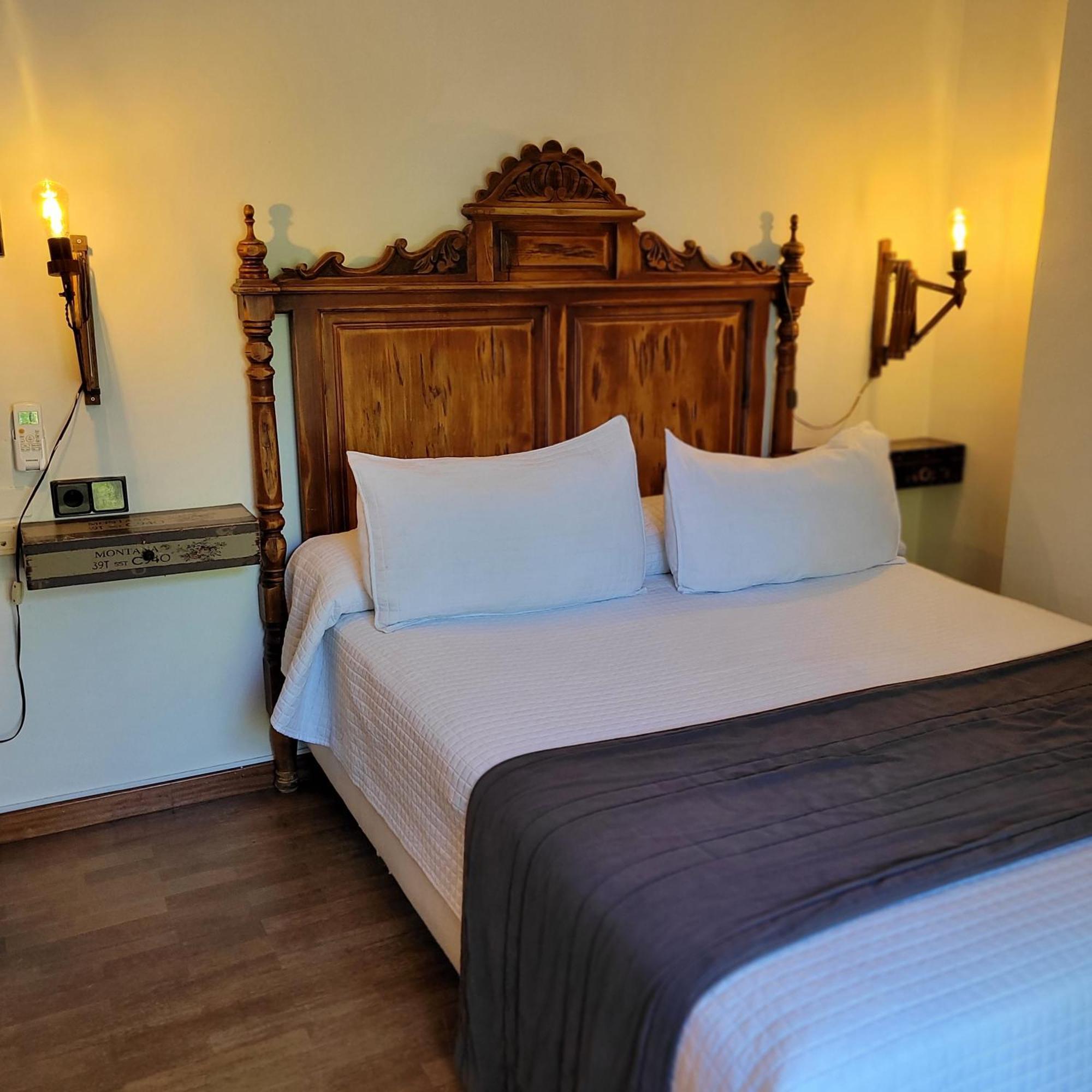 Hotel El Balcon De Las Nieves ลาซูเบีย ภายนอก รูปภาพ